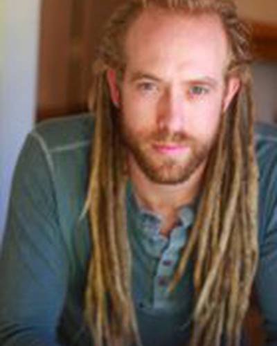 Азмит Камински фото