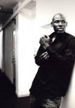 Роберт Окуму фото