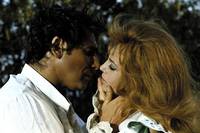 Кадр Неукротимая Анжелика