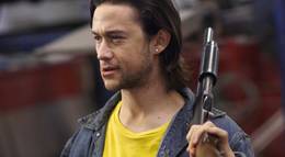 Кадр из фильма "Киллер" - 1