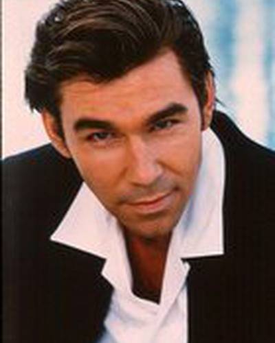 Клайв Робертсон фото