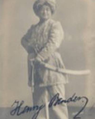 Генри Бендер фото