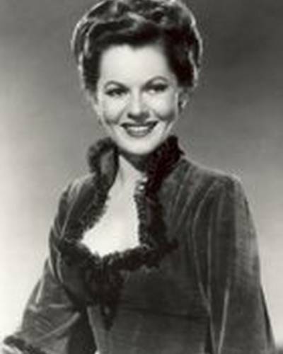 Линн Робертс фото