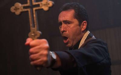 Стоит ли смотреть: «Монахиня»