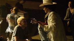 Кадр из фильма "То что мы делаем – тайна" - 2