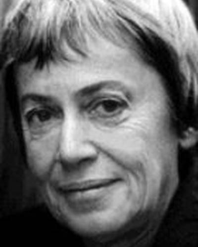 Урсула К. Ле Гуин фото