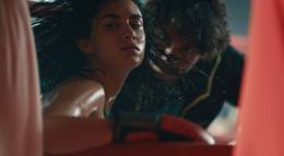 Кадр из фильма "Всё из-за любви" - 1