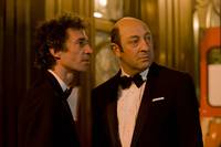 Кадр Люди, которые обнимают