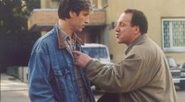 Кадр из фильма "Тайный знак" - 1