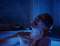 Кадр Вдали от дома