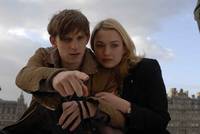 Кадр Холлэм Фоу