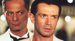 Кадр из фильма "Олигарх" - 2