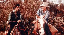 Кадр из фильма "Американец" - 2