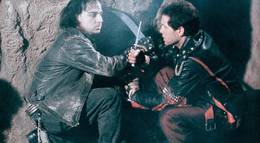 Кадр из фильма "Полицейская академия 2: Их первое задание" - 2