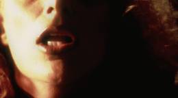 Кадр из фильма "Вой 2: Стирба – Сука-оборотень" - 1