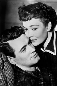 Кадр Все, что дозволено небесам