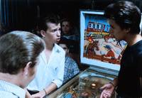 Кадр Горячая жевательная резинка: Мороженое на палочке