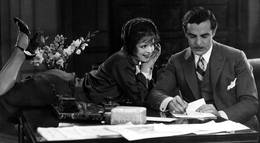 Кадр из фильма "Оно" - 1