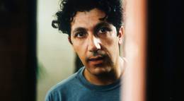 Кадр из фильма "Дидье" - 1