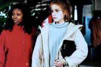 Кадр Парни побоку