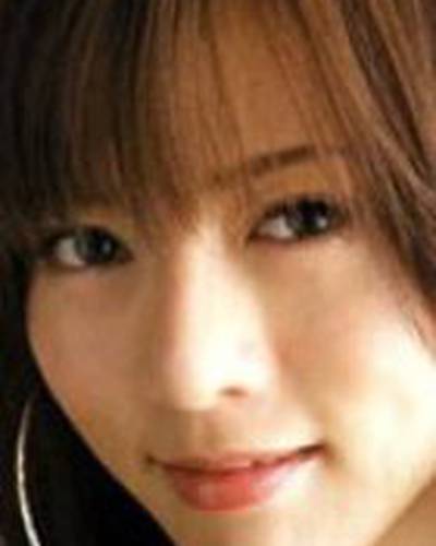 Юмико Шаку фото