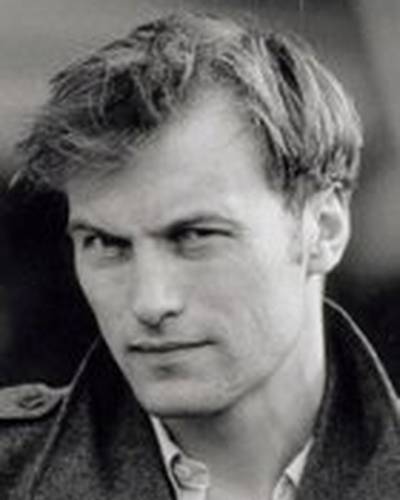 Стивен Холлэнд фото