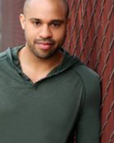 Льюис Пауэлл фото