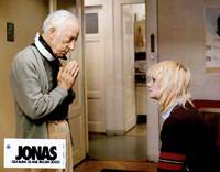 Кадр Иона, которому будет 25 лет в 2000 году