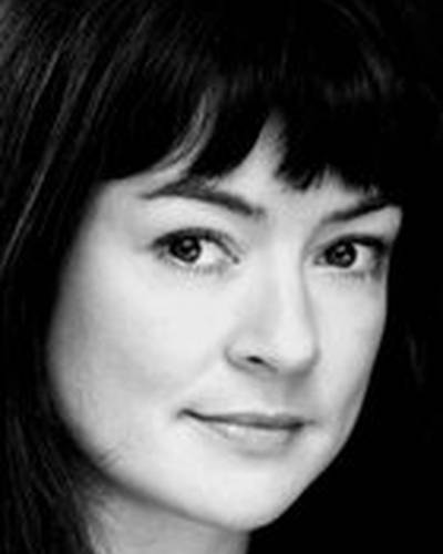 Оливия Кэффри фото