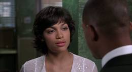 Кадр из фильма "Люди в черном 2" - 1