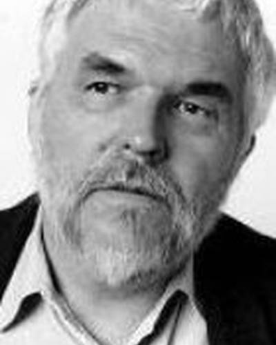 Стэн Брэкидж фото