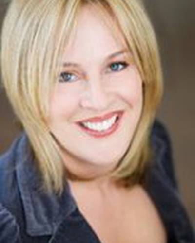 Мелани Хатселл фото