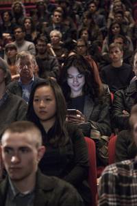 Кадр Двое во вселенной