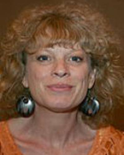 Холли Де Йонг фото