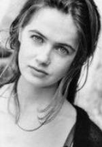 Джули Деларме фото