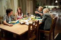 Кадр Детки в порядке