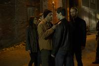 Кадр Быть человеком