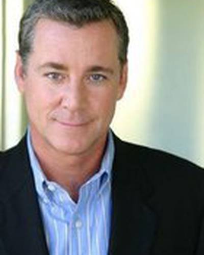 Роберт Кертис-Браун фото