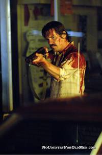 Кадр Старикам тут не место