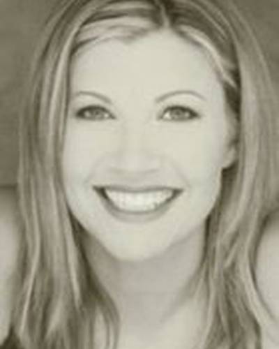 Daphne Brogdon фото