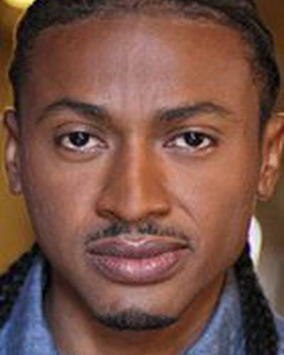 Олумиджи Олавуми фото