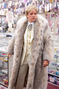 Кадр За канделябрами