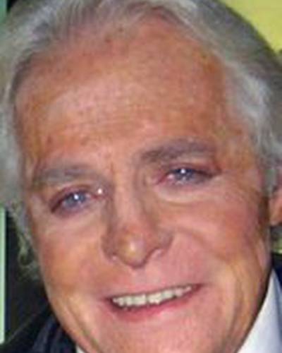 Ричард Линч фото