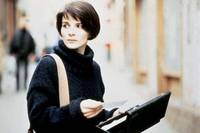 Кадр Три цвета: Синий