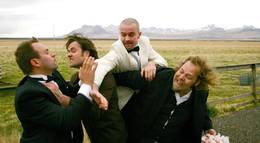 Кадр из фильма "Брак по-исландски" - 1