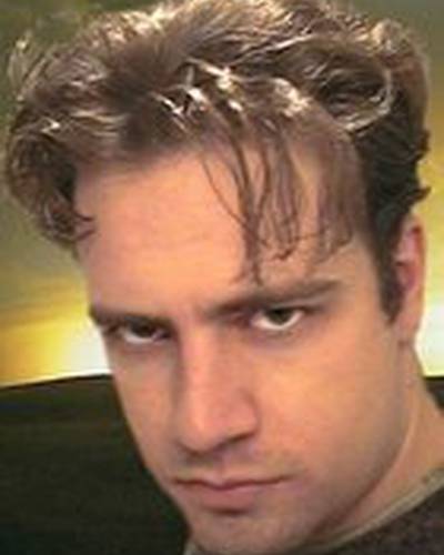 Кристиан Симпсон фото