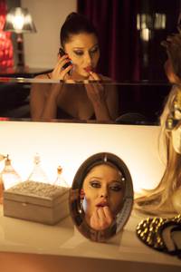 Кадр Красная любовь