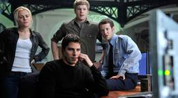 Кадр из фильма "Призрак в сети" - 2