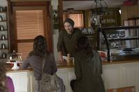 Кадр Быть человеком