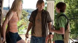 Кадр из фильма "Супер 8" - 2